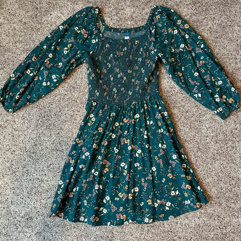 Old Navy Long Sleeve Floral Dress
